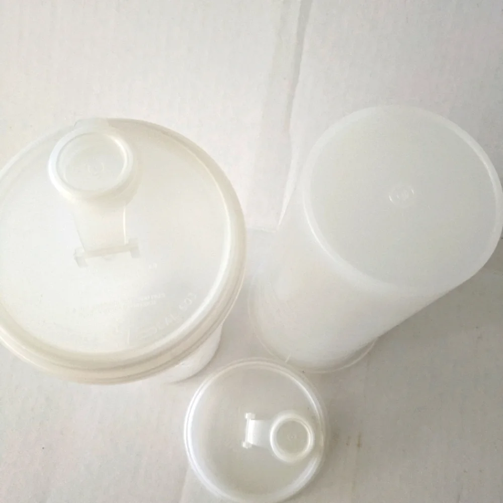 Tupperware Canister Storage Container 262-3 & 603-1(lid). Set of 2.